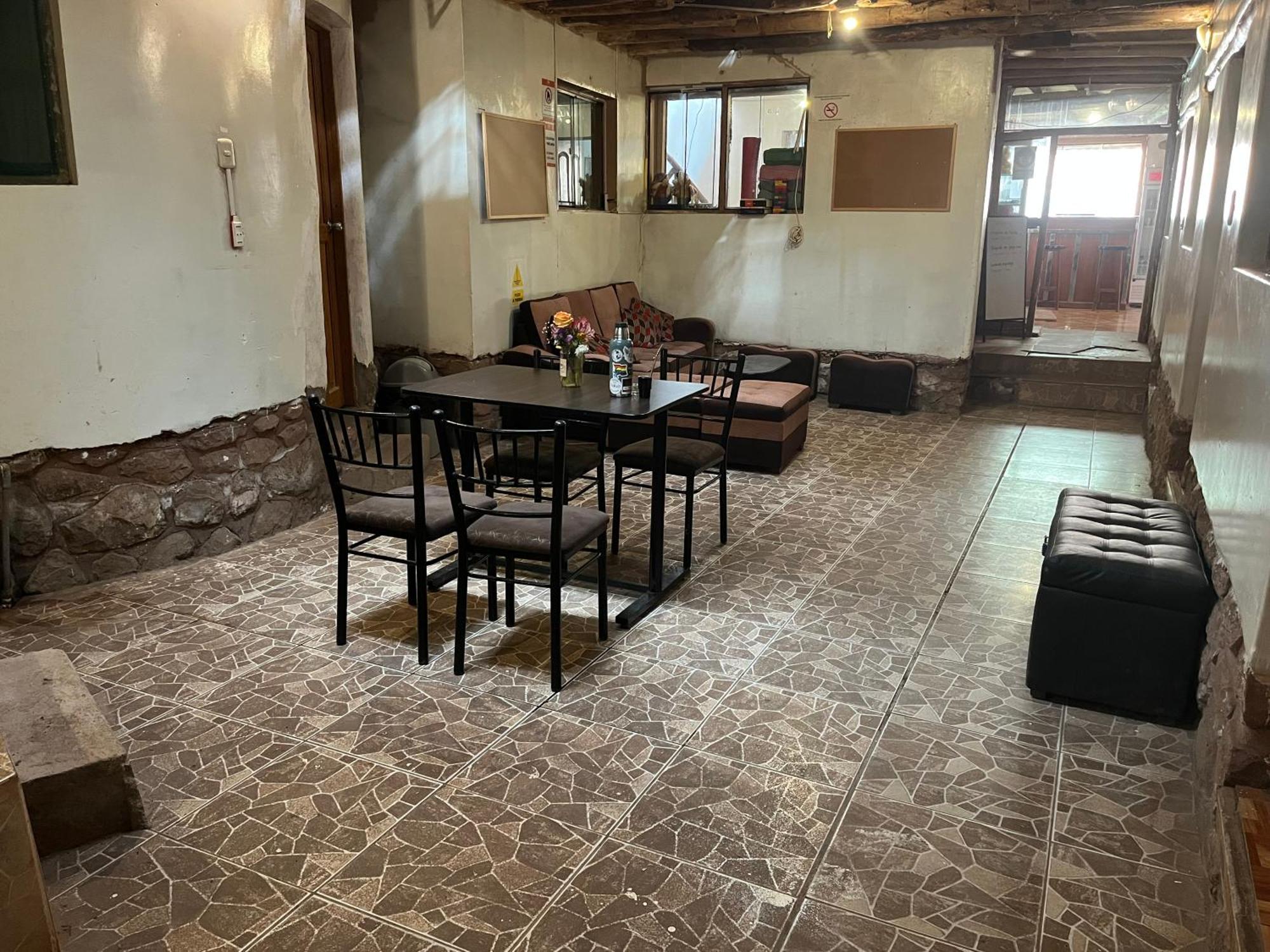 Intihuatana Hostel Писак Экстерьер фото